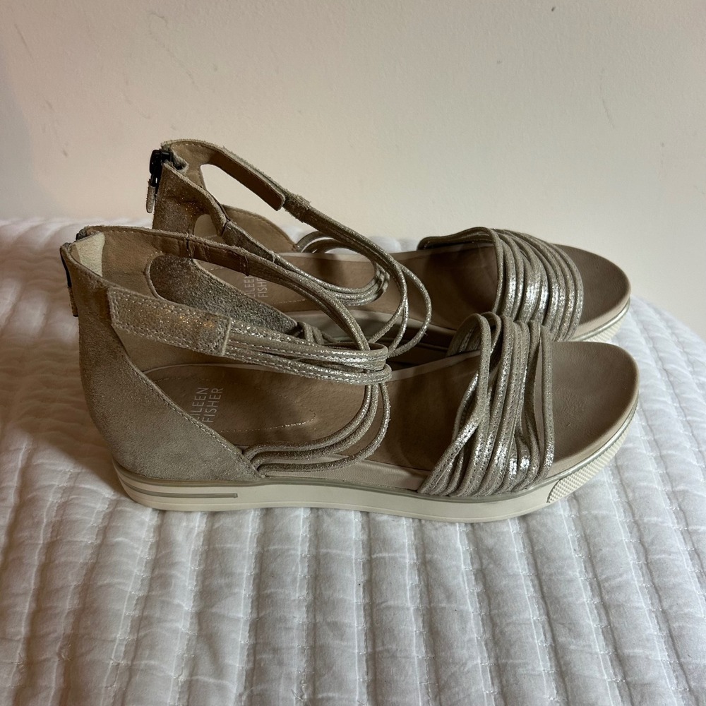 Eileen Fisher Shea Metallic Platinum Strappy Platform platinum wedge Sandals 9.5